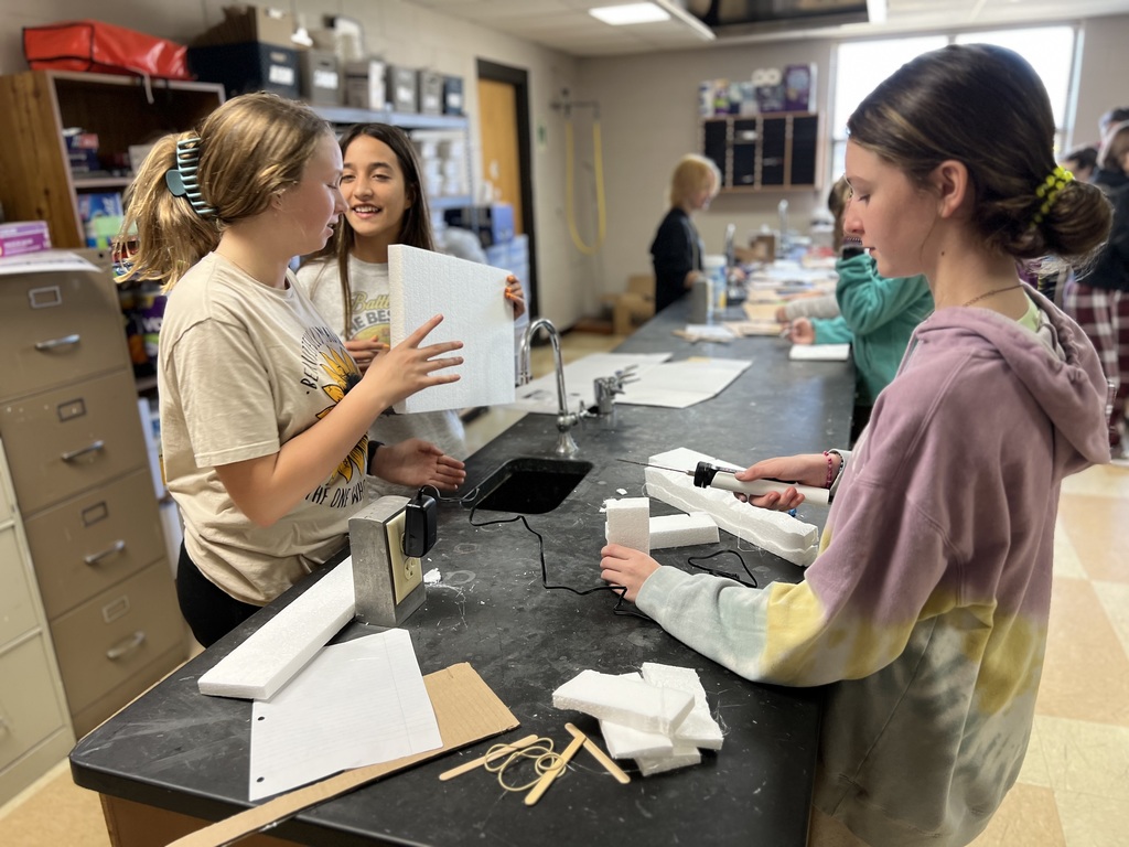 RMS Science Lab Gingerbread House Trap